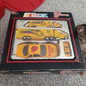 Nascar Ernie Irvan Super Collectors Set Model Cars